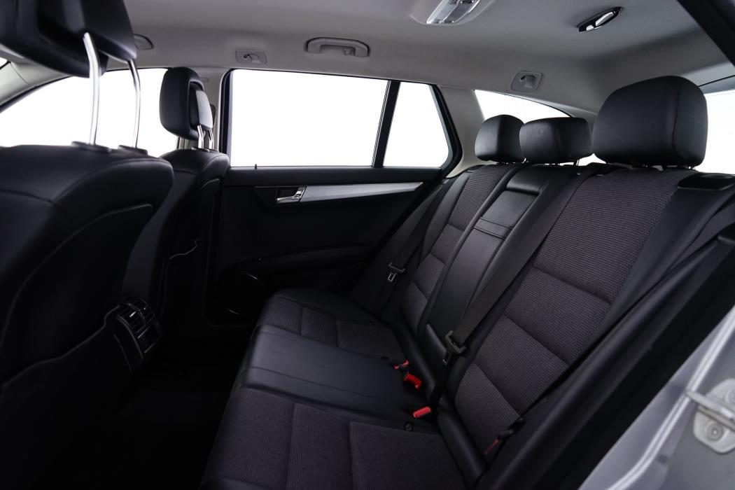 Mercedes-Benz C 2010