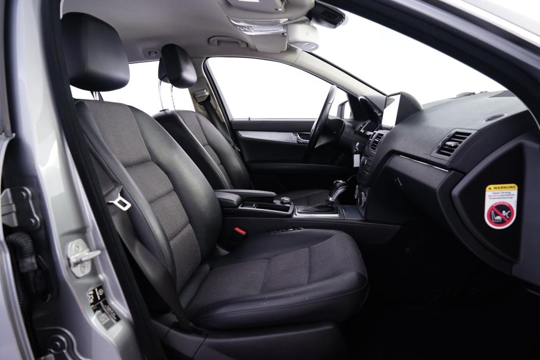 Mercedes-Benz C 2010