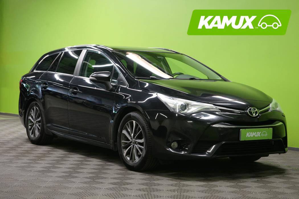 Toyota Avensis 2015