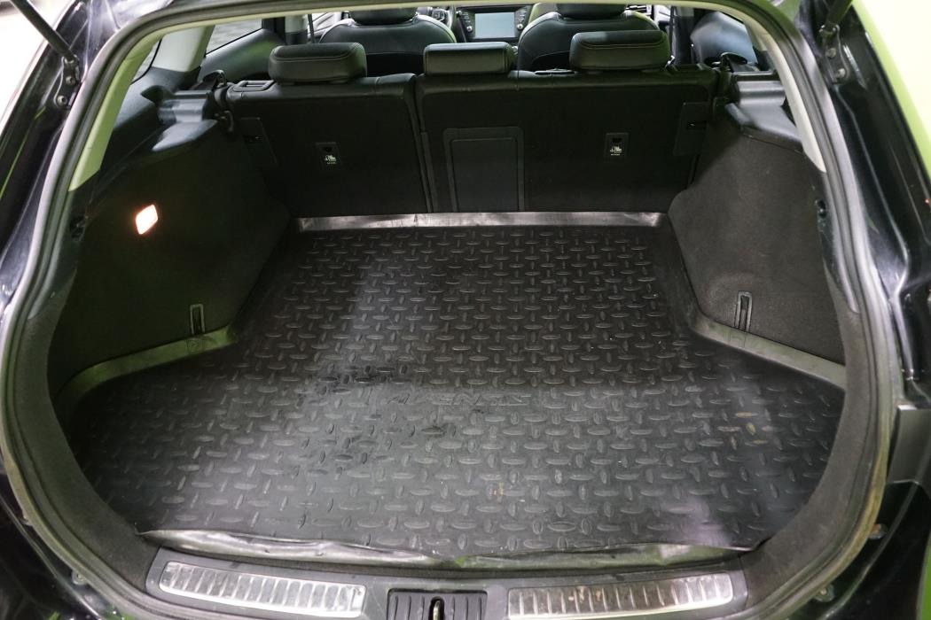 Toyota Avensis 2015