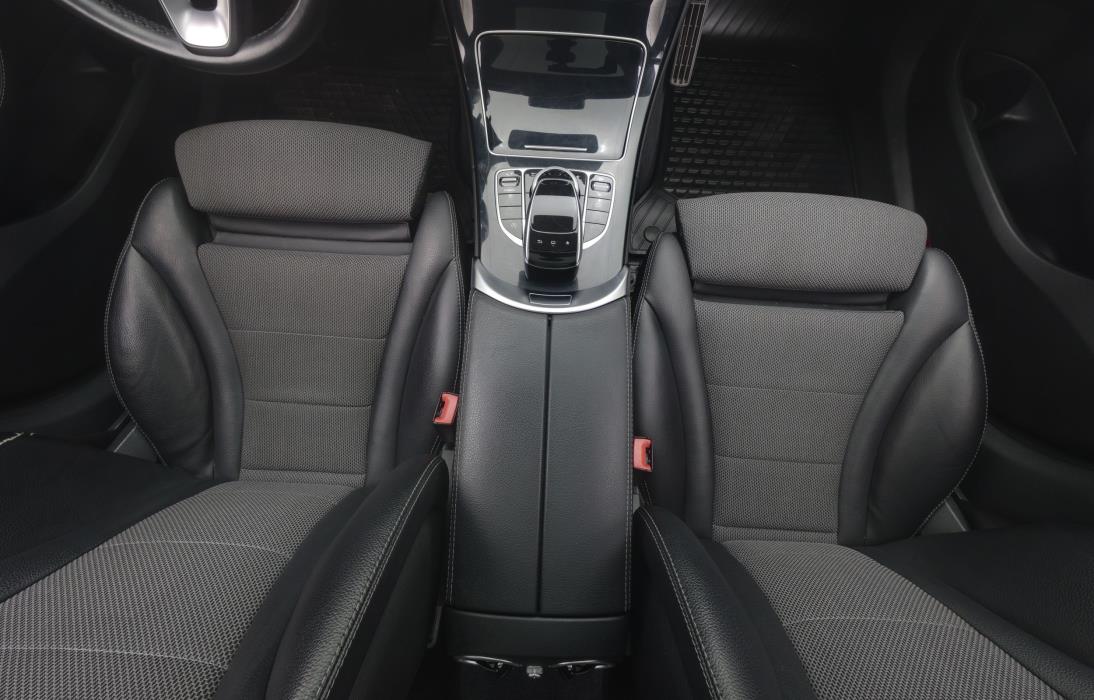 Mercedes-Benz C 2016