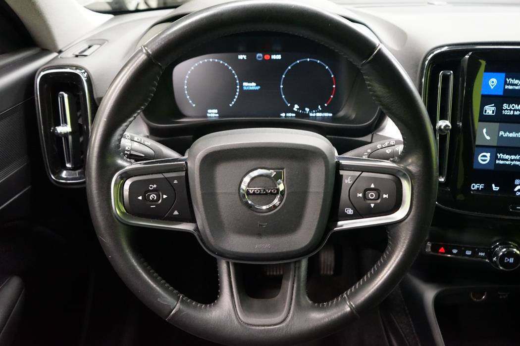 Volvo XC40 2019