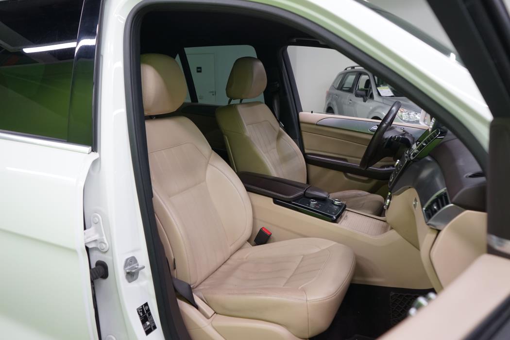 Mercedes-Benz GLE 2016