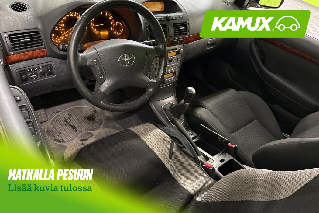 Toyota Avensis 2005