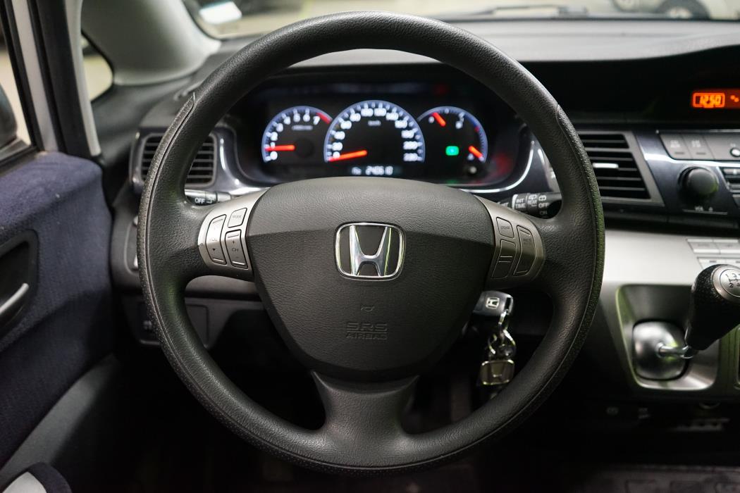 Honda FR-V 2007