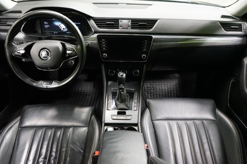 Skoda Superb 2021
