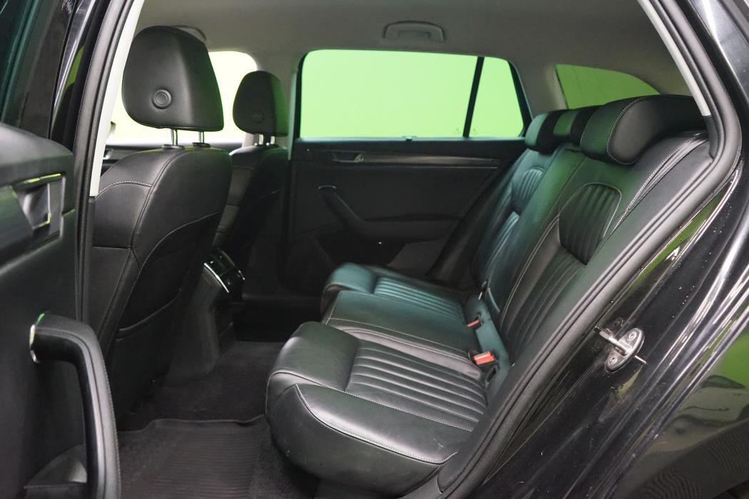 Skoda Superb 2021