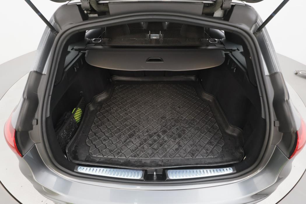 Mercedes-Benz C 2023