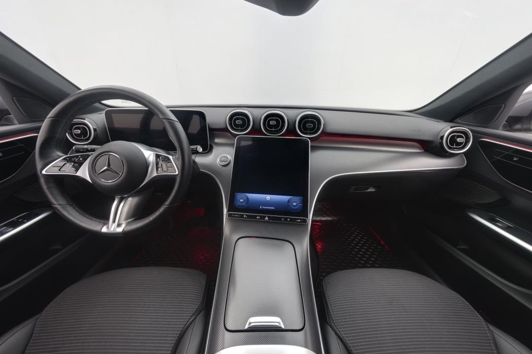 Mercedes-Benz C 2023