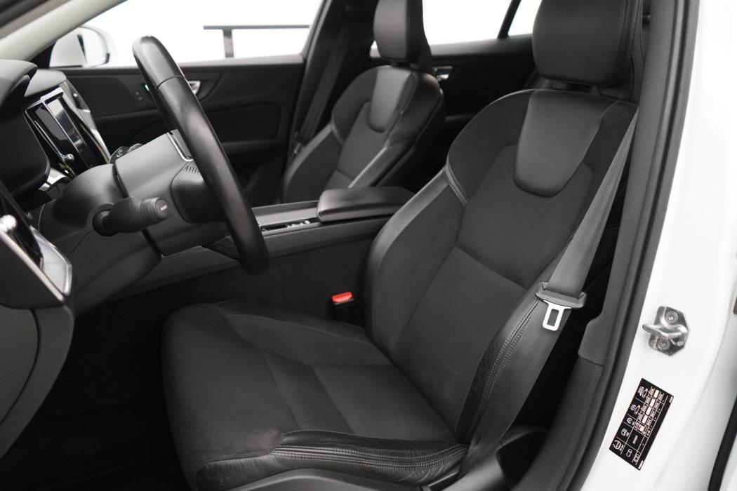 Volvo V60 2020
