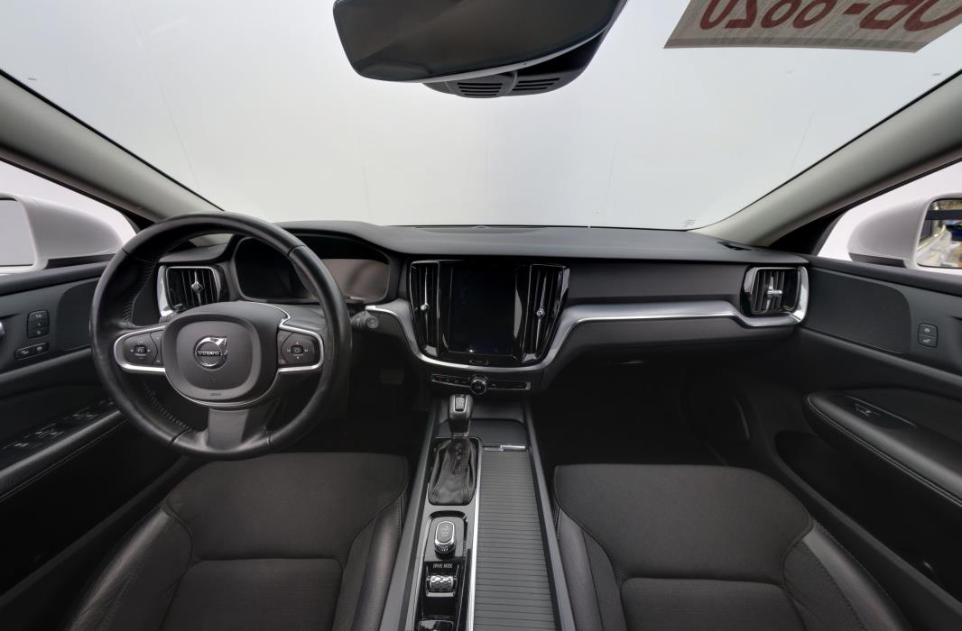 Volvo V60 2020