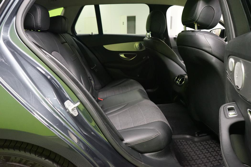 Mercedes-Benz C 2015