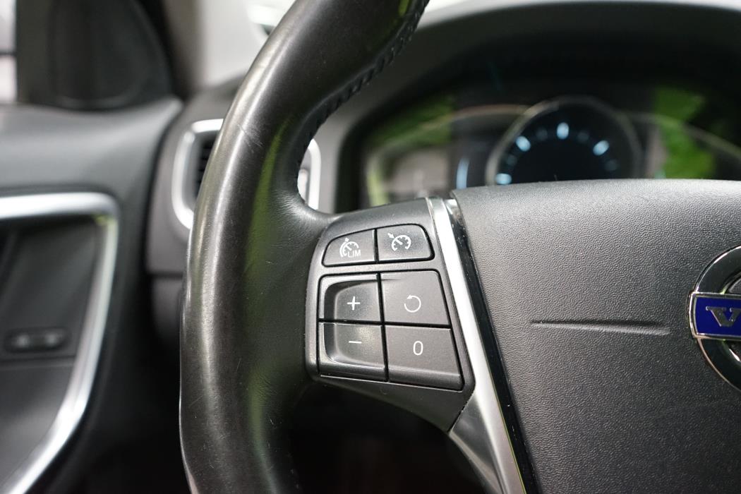 Volvo V60 2017