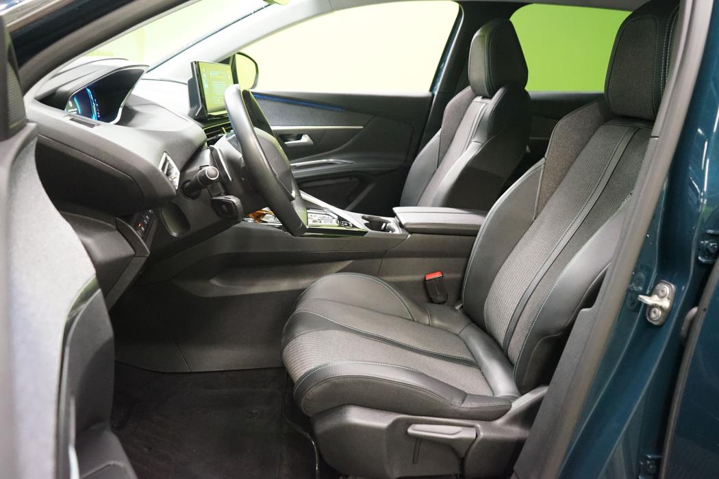 Peugeot 3008 2022