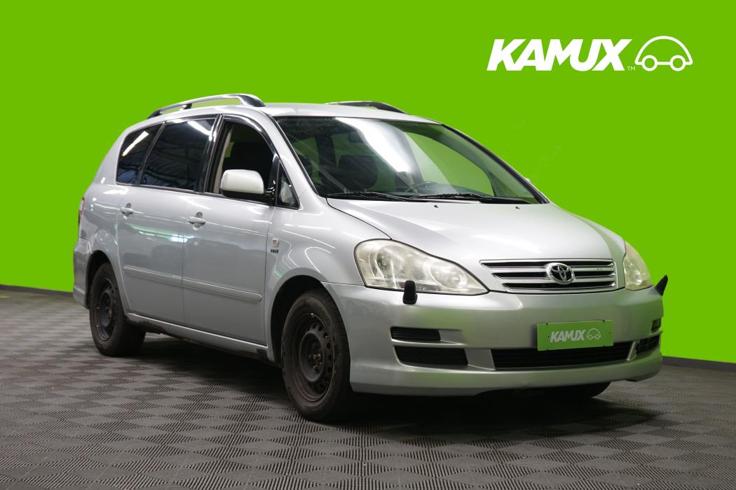 Toyota Avensis Verso 2004