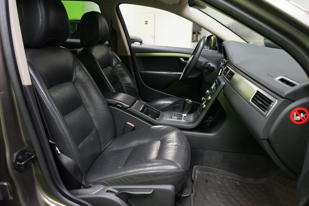 Volvo V70 2008