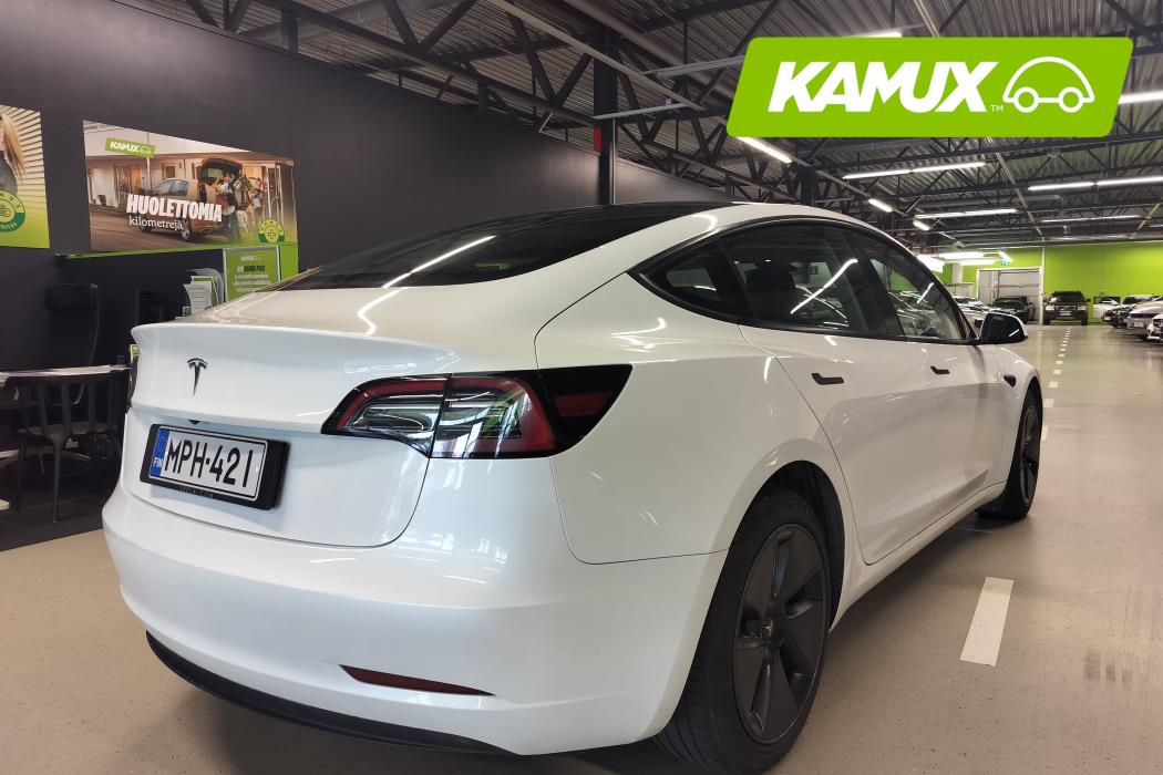 Tesla Model 3 2023
