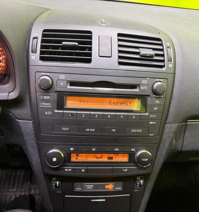Toyota Avensis 2010