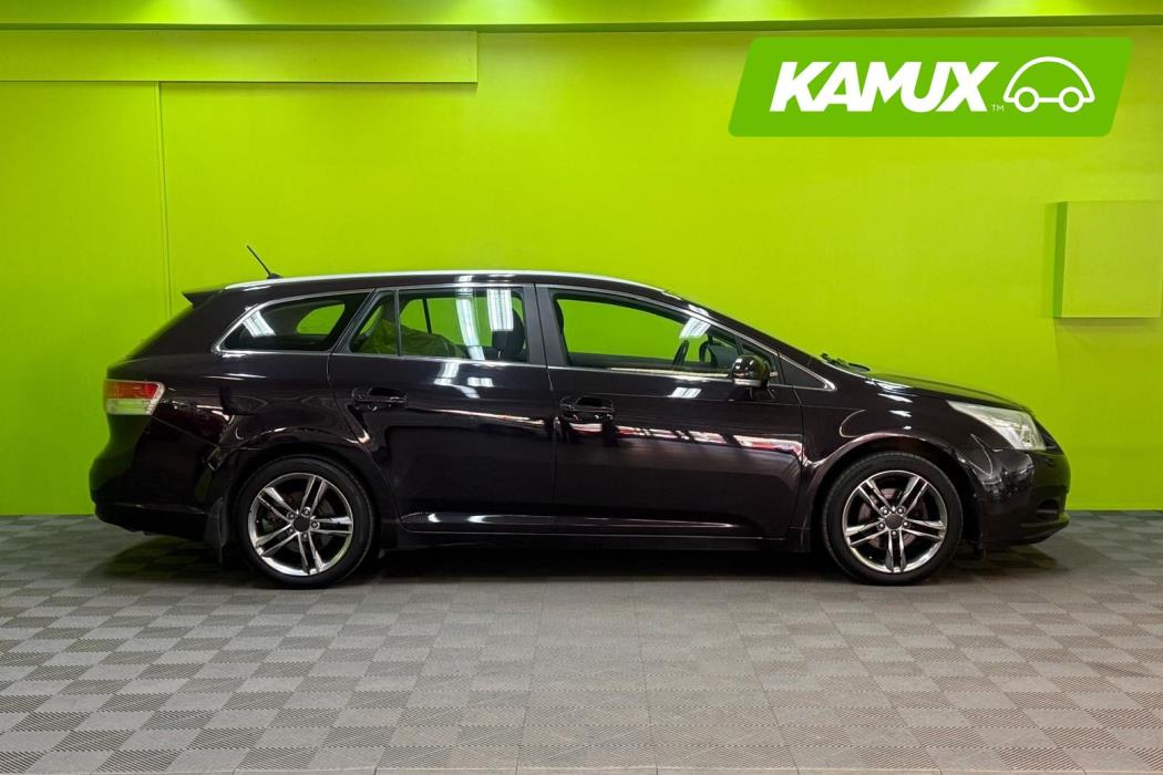 Toyota Avensis 2010