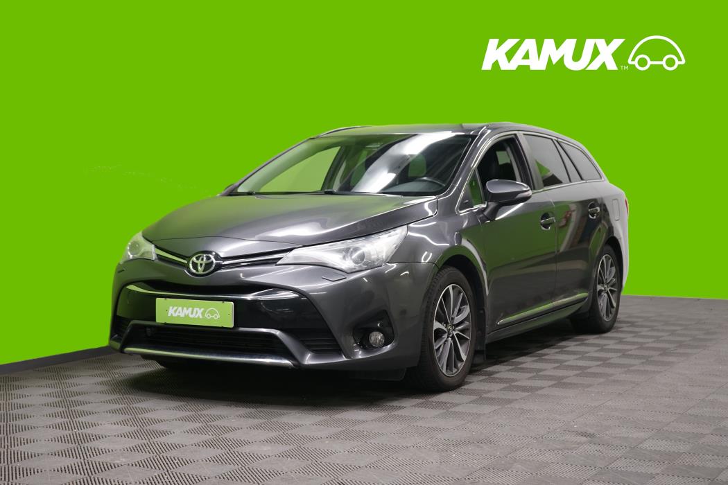 Toyota Avensis 2015