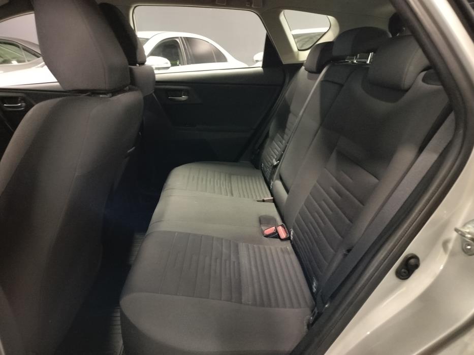 Toyota Auris 2016