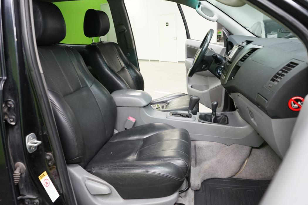 Toyota Hilux 2011