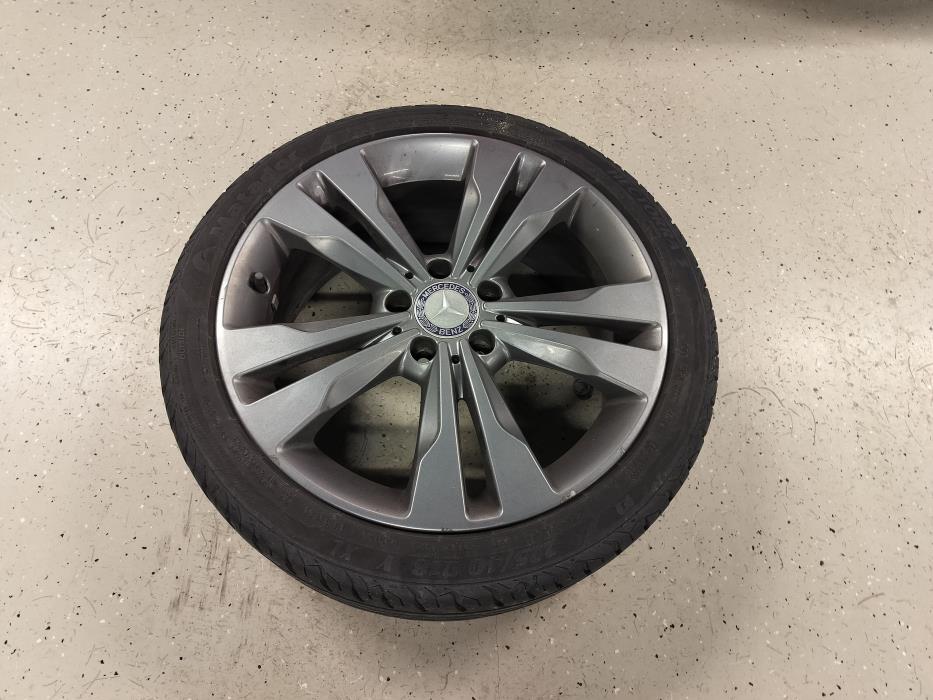 Mercedes-Benz CLA 2014