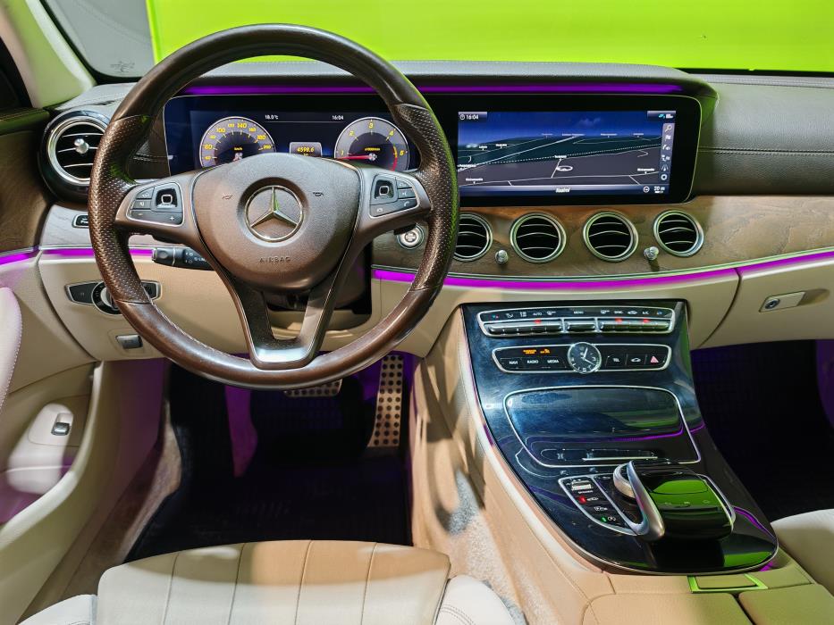 Mercedes-Benz E 2017