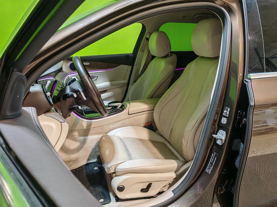 Mercedes-Benz E 2017