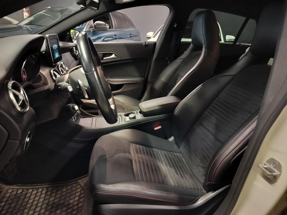 Mercedes-Benz CLA 2015