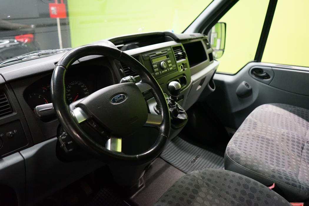 Ford Transit 2009