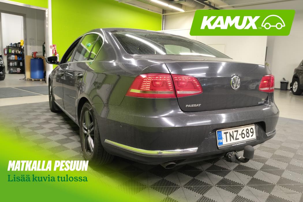 Volkswagen Passat 2011