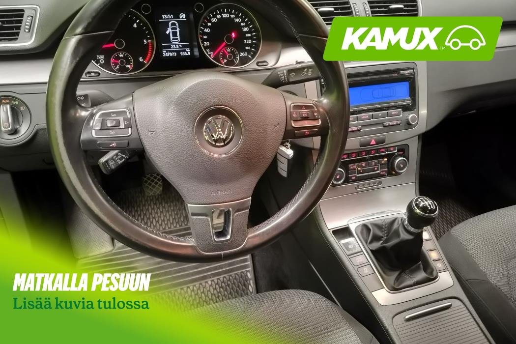 Volkswagen Passat 2011