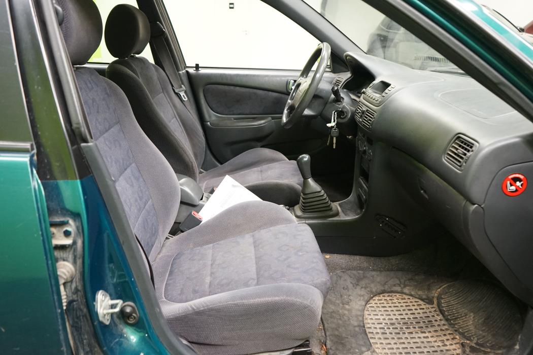 Toyota Corolla 2001