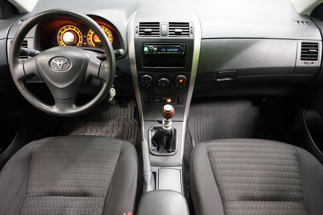 Toyota Corolla 2010