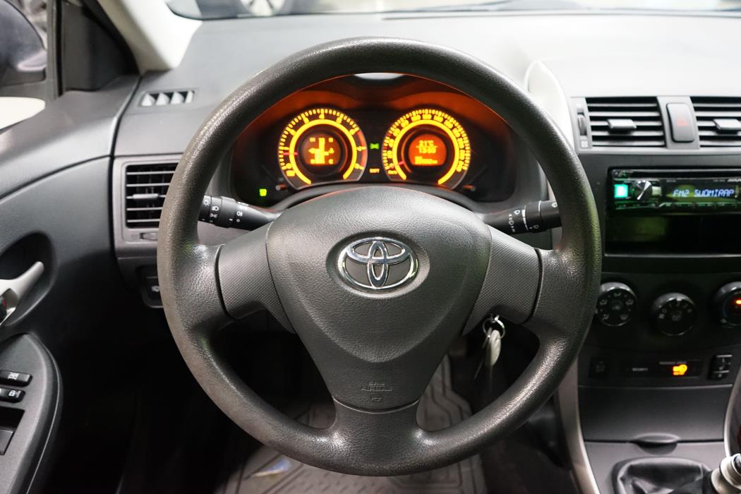 Toyota Corolla 2010