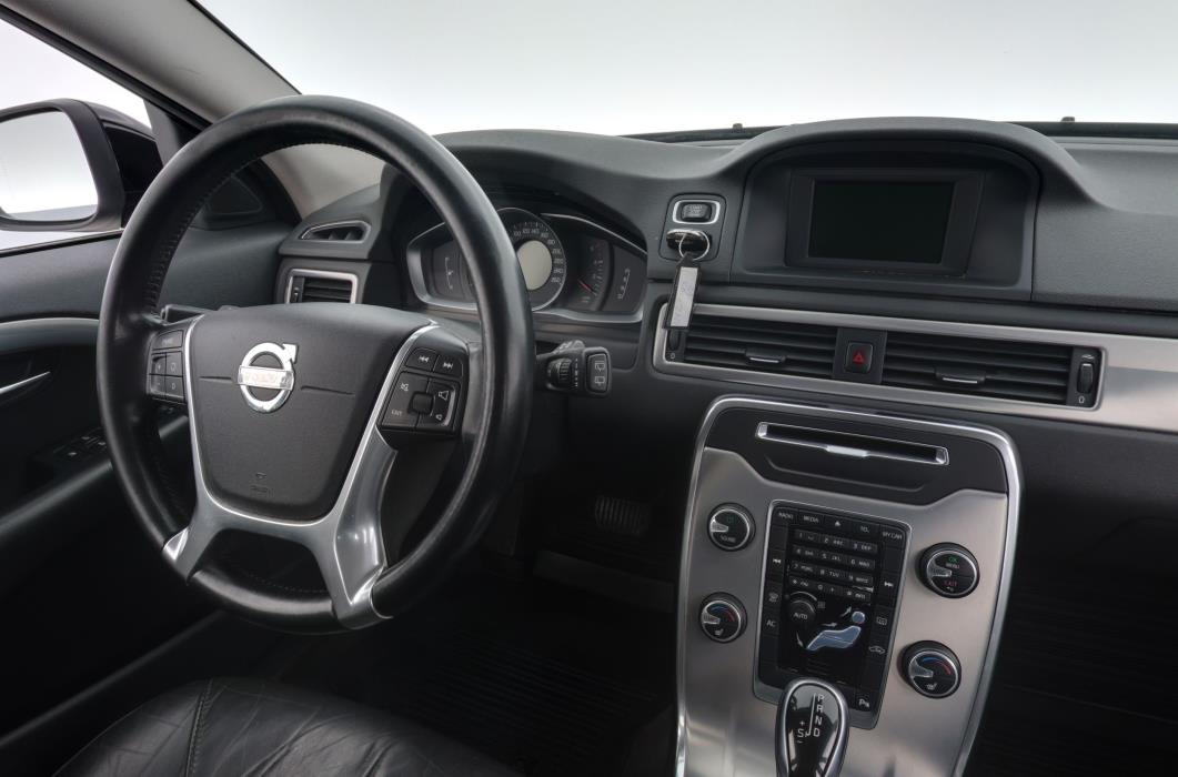 Volvo V70 2014