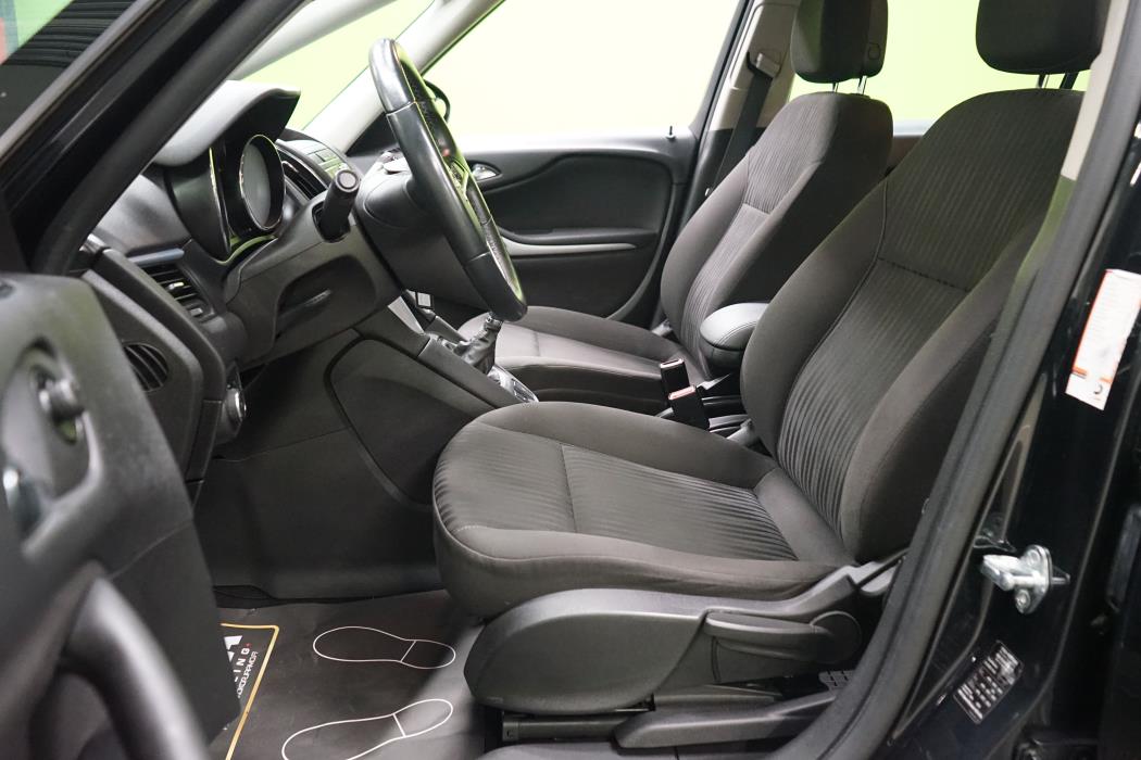 Opel Zafira 2014