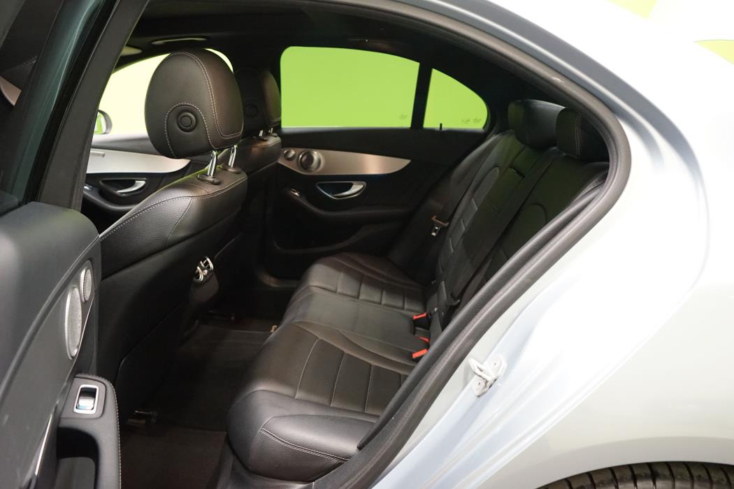 Mercedes-Benz C 2015