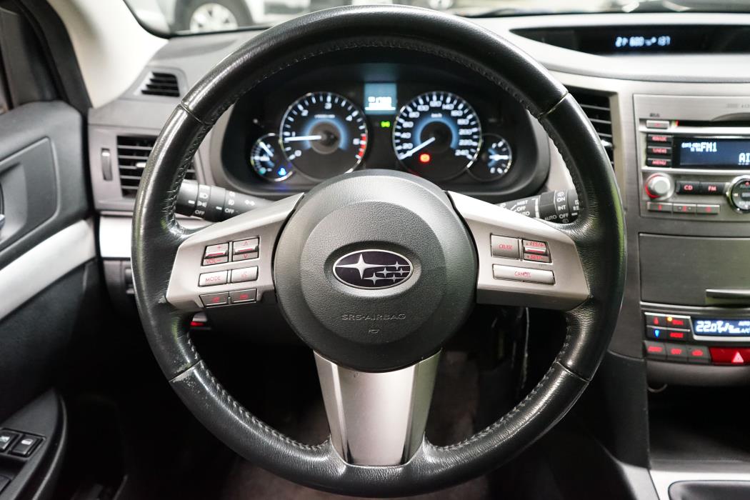 Subaru Outback 2012