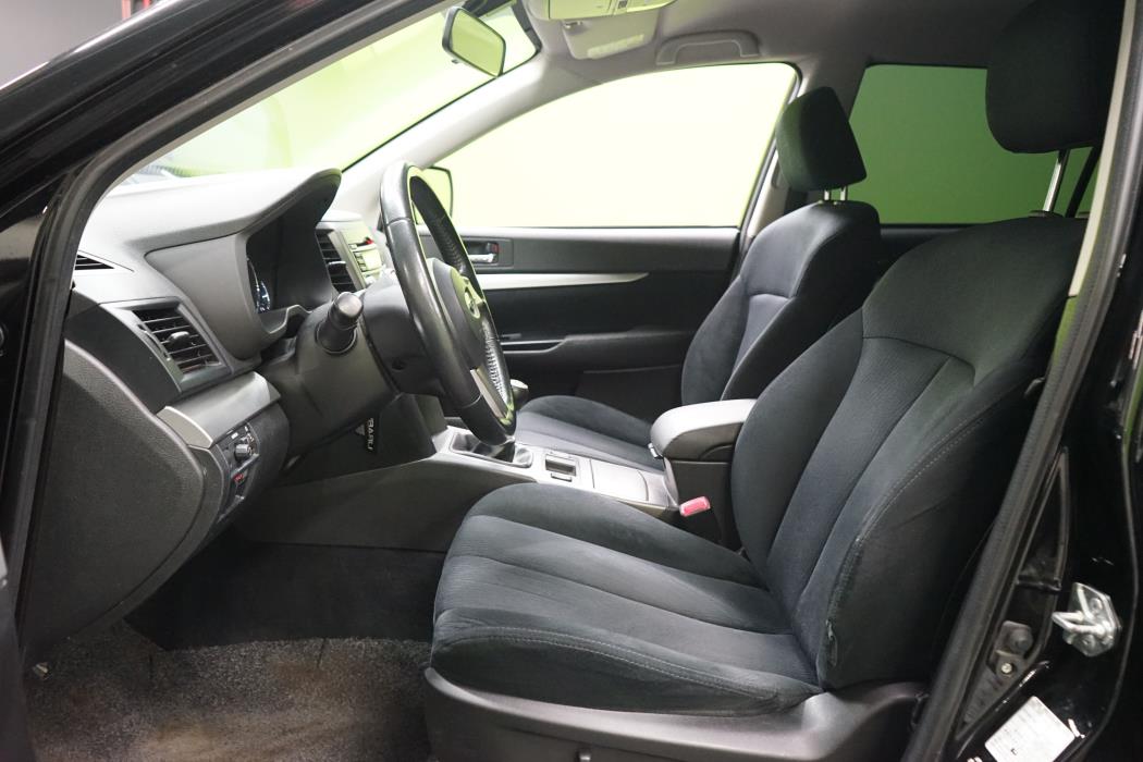 Subaru Outback 2012
