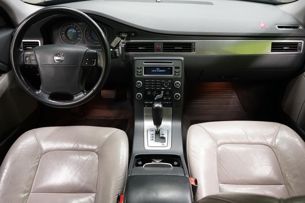 Volvo V70 2008