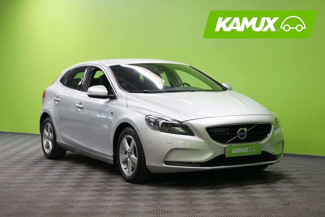 Volvo V40 2015