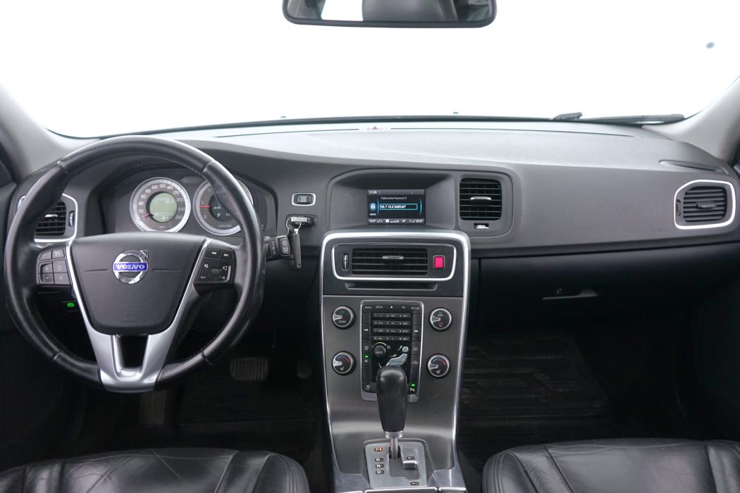 Volvo V60 2011