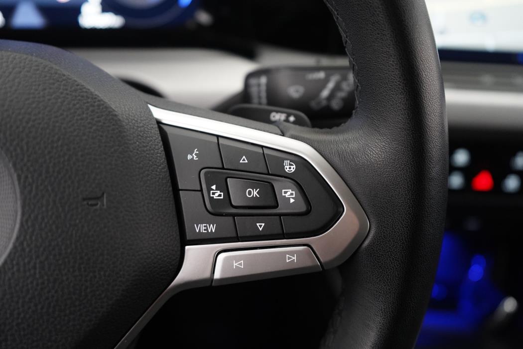 Volkswagen Golf 2022