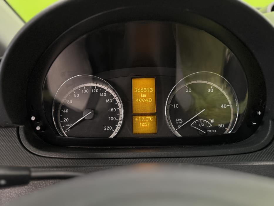 Mercedes-Benz Vito 2012