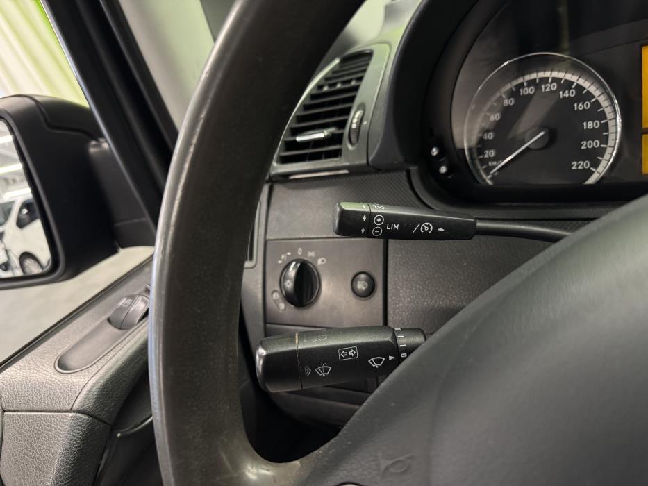 Mercedes-Benz Vito 2012