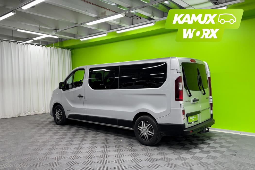 Renault Trafic Passenger 2015