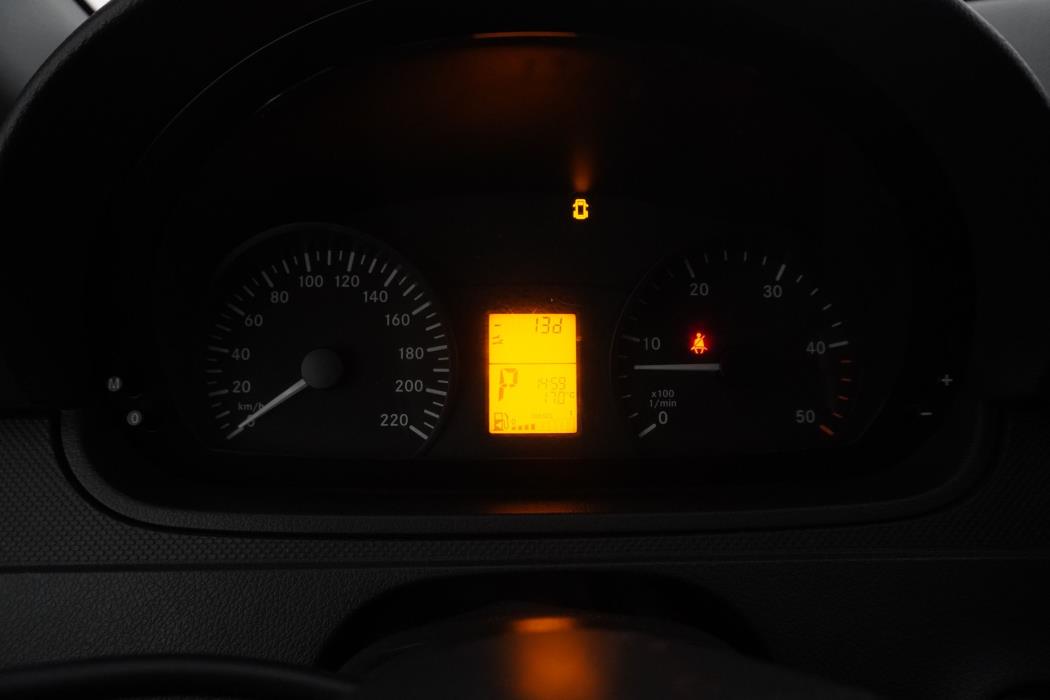 Mercedes-Benz Vito 2013