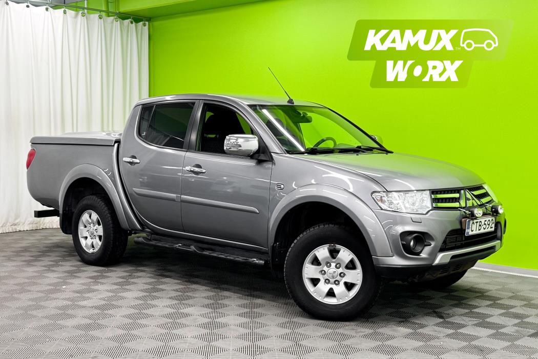 Mitsubishi L200 2015